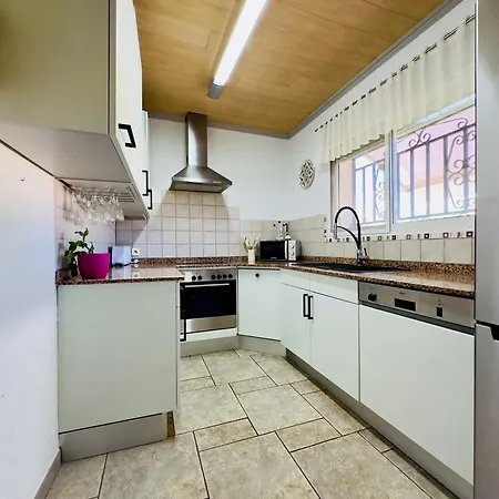 Vakantiehuis Acogedor Con Jardin Perfecto Familias